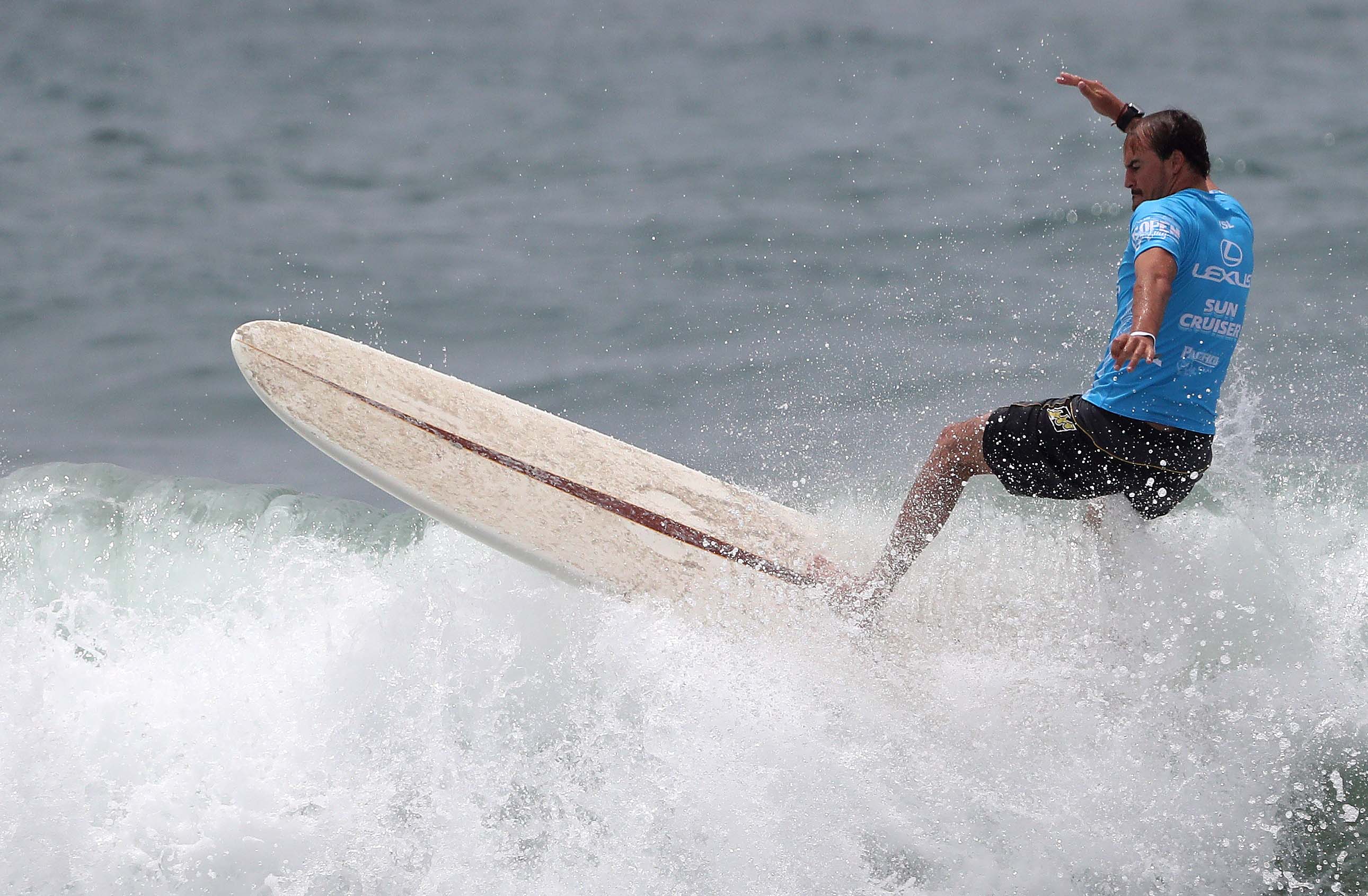 Surf — Inaldo Pérez