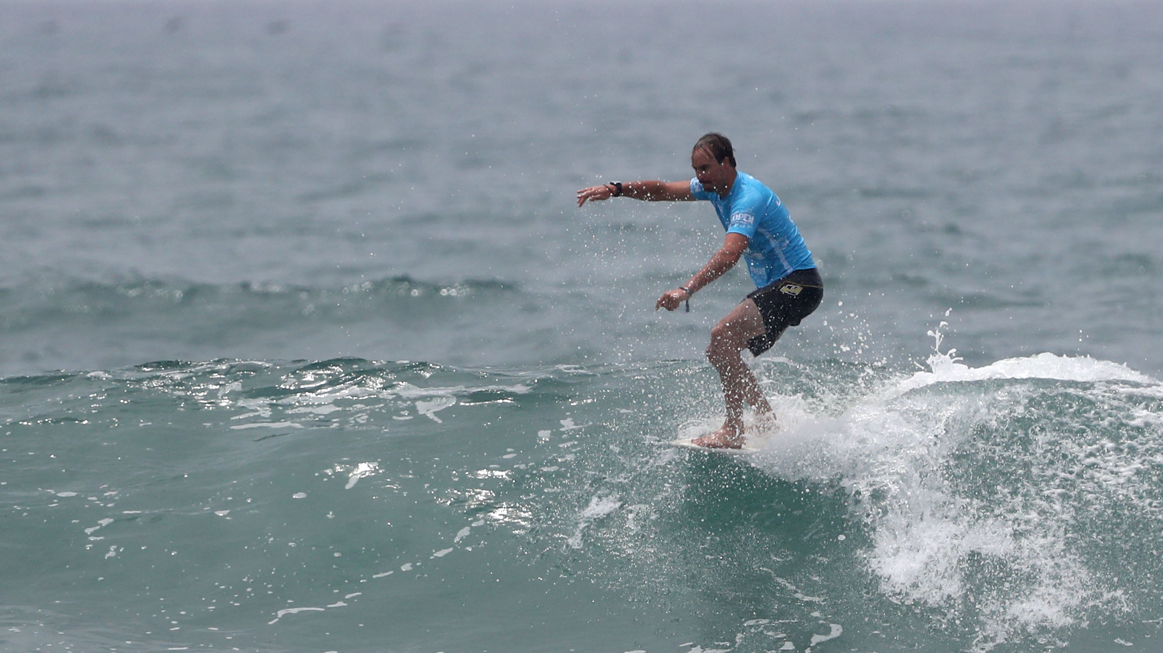 Surf — Inaldo Pérez