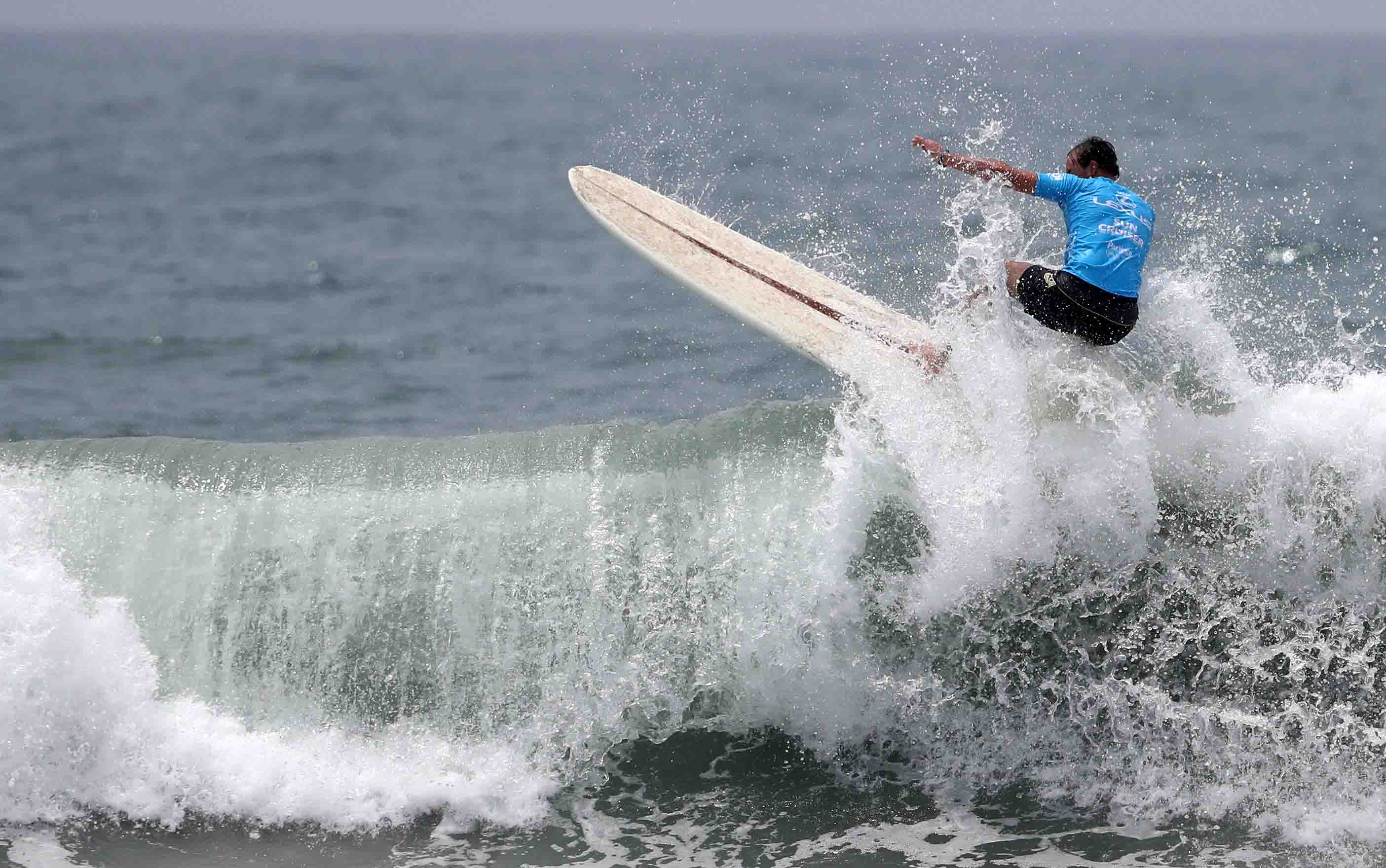 Surf — Inaldo Pérez